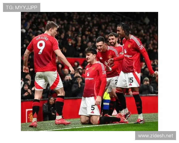 曼联中场失衡问题影响近期攻防转换，球队整体表现面临考验