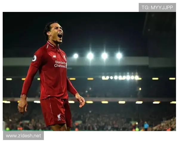 刷到范迪克家里那张电梯自拍，我想搬去他家楼下当保安