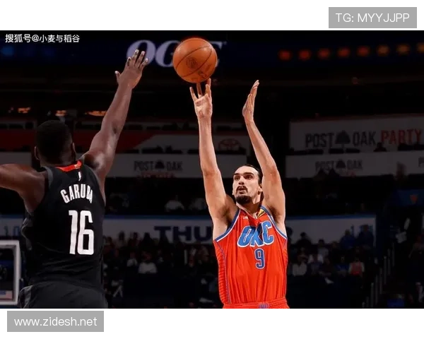 沃特金斯是否依赖体系？战术角色与自主进攻能力解析